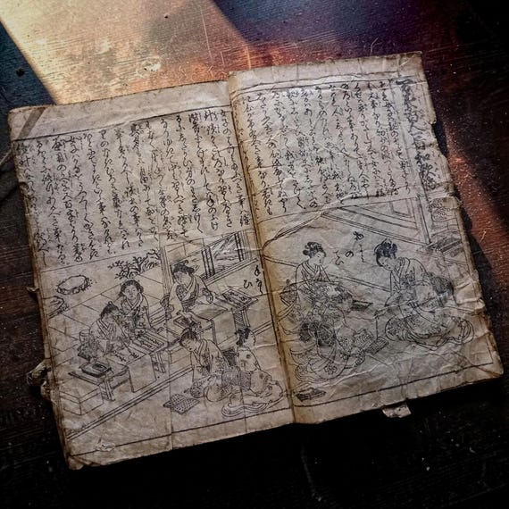 Hundred poets and the waka canon of Japan - antique Japanese woodblock book, Edo period (c.1800), illustrated