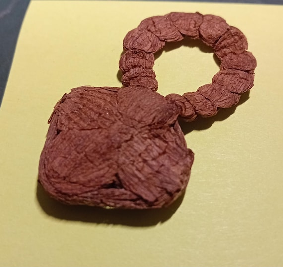 Japanese Showa era amulet from gentian flower (rindō) – vintage folk craft charm with symbolic meaning