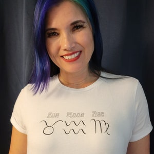 Astrologia Big 3, Sol, Lua e Nascente / Asc Camiseta feminina descontraída