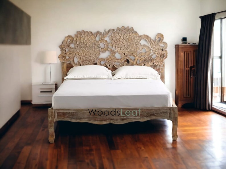 Handcarved Solid Wood Bed Flower Design Carving Bed Carving Furniture