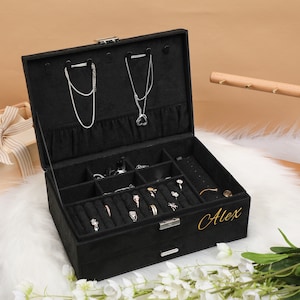 Personalized Jewelry Box, Travel Jewelry Case, Bridesmaid Box,Necklace Ring Storage Box, Jewelry Organizer, Wedding Monogram, Jewelry Holder