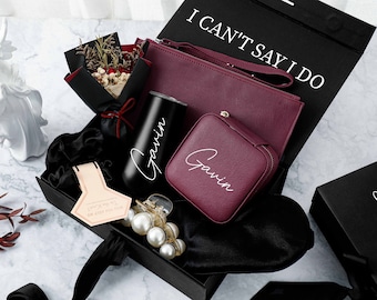 Personalized Bridesmaid Gift Set, Custom Anniversary Gift Box, Wedding Gift Box, White Will you be my Bridesmaid Proposal Gift Box