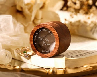 Personalized Wood Ring Box, Round Wooden Ring Box with Glass Lid, Ring Box Proposal, Wedding Proposal, Double Ring Bearer Box