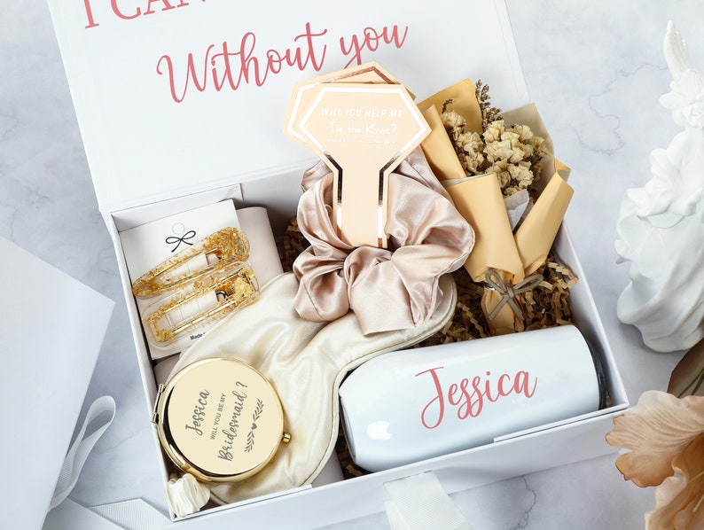 Personalized Bridesmaid Gift Set, Custom Anniversary Gift Box, Wedding Gift Box, White Will you be my Bridesmaid Proposal Gift Box image 1