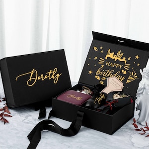 Unieke verjaardagscadeaudoos, gepersonaliseerde geschenkdoos, gelukkige verjaardagscadeaudoos voor haar, ideeën voor verjaardagscadeaus, verjaardagscadeau voor beste vriend