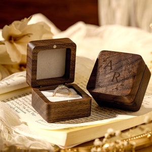 Personalized Wood Ring Box, Wooden Ring Box, Ring Box Proposal, Wedding Proposal, Ring Bearer Box, Walnut Ring Box, Custom Engraved Ring Box