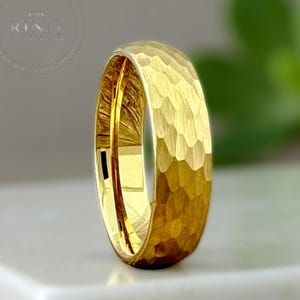 4MM 6MM 8MM Gold Hammered Tungsten Ring for Men Women, Gold Tungsten Band, Gold Wedding Band for Men Women, Engagement Ring, Half Sizes