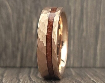 Alliance martelée en or rose pour homme et femme, Bague en tungstène avec incrustation de bois, 4 mm, 6 mm, 8 mm, Alliance en tungstène homme femme, Alliance en bois