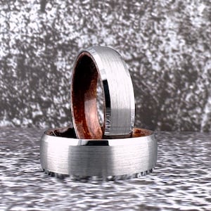 Silver Tungsten Ring Wood Inside Men Women, Gray Tungsten Wedding Band with Rosewood, Silver Ring Band Wood Inside, 4MM 6MM 8MM, Half Sizes