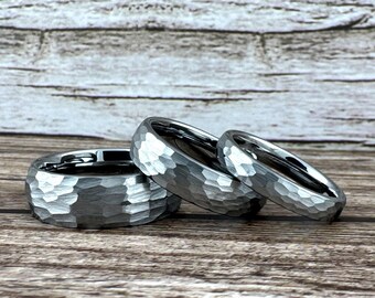 Silver Hammered Tungsten Ring Wedding Band for Men Women, Gray Tungsten Ring, Silver Wedding Band for Men Women, Engagement, 8mm 6mm 4mm