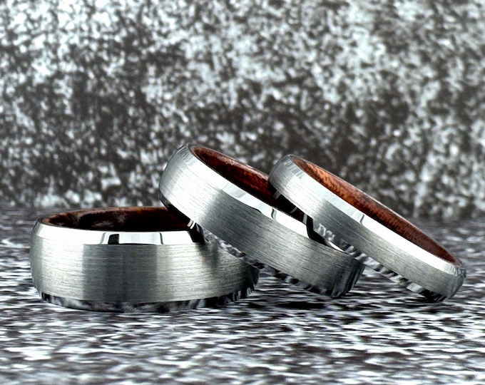8MM 6MM 4MM Silver Tungsten Ring with Wood Inside Men Women, Gray Tungsten Wedding Band, Silver Ring with Wood Inside, Half Sizes Available