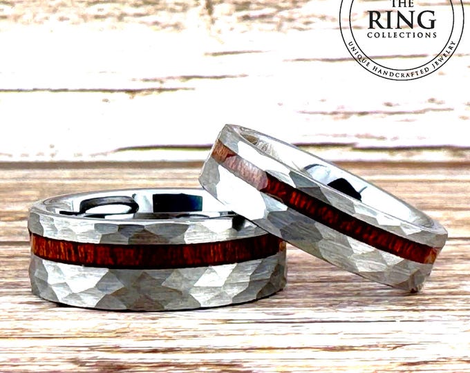 Silver Hammered Tungsten Ring with Wood Inlay for Men Women, Gray Silver Wedding Band, Silver Tungsten Ring with Koa Wood, Men Wedding Band