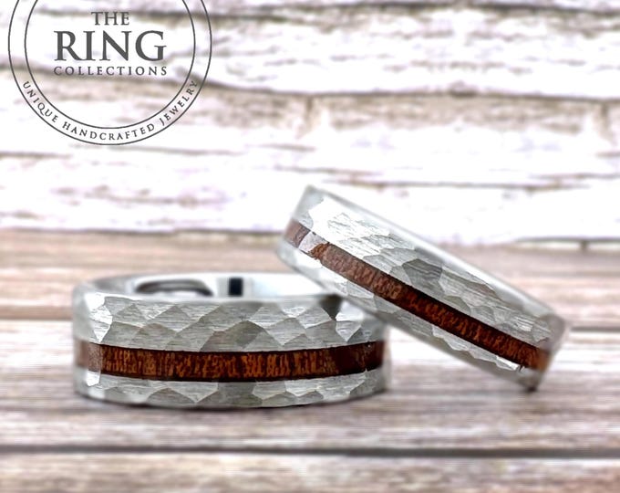 Silver Hammered Tungsten Ring with Wood Inlay for Men Women, Gray Silver Wedding Band, Silver Tungsten Ring with Koa Wood, Men Wedding Band