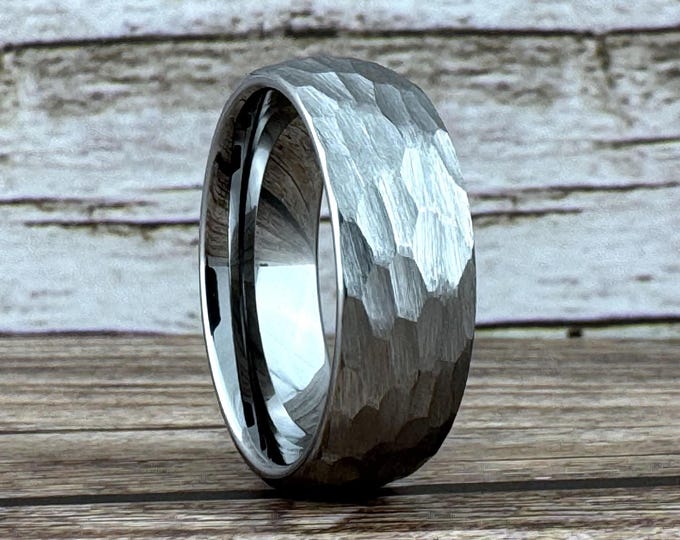 Silver Hammered Tungsten Ring Wedding Band for Men Women, Gray Tungsten Ring, Silver Wedding Band for Men Women, Engagement, 8mm 6mm 4mm