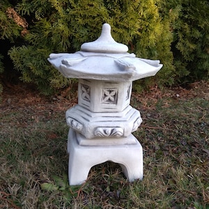 Beautiful Garden Lantern, Stone Pagoda, Buddhist Pagoda, Outdoor Ornament, Concrete Lantern, Chinese Sculpture, Zen Garden, Japanese Design