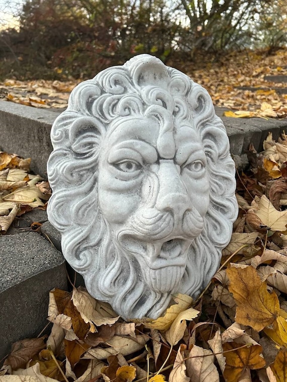 Concrete Lion Head Fountain Statue: Garden Gargoyle Relief (17 in)