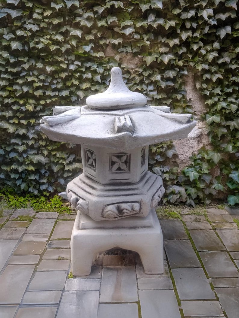 Farol de jardín de hormigón: Pagoda de piedra, decoración zen (34 cm) imagen 9
