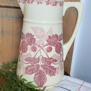 Old large earthenware toilet pitcher stamped Boulenger/Terre de fer in Choisy-Le-Roi blackberry model