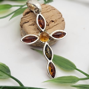 Beautiful amber and 925 silver cross pendant