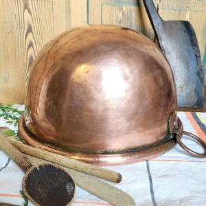 Superb antique rustic French copper mixing bowl / large mixing bowl