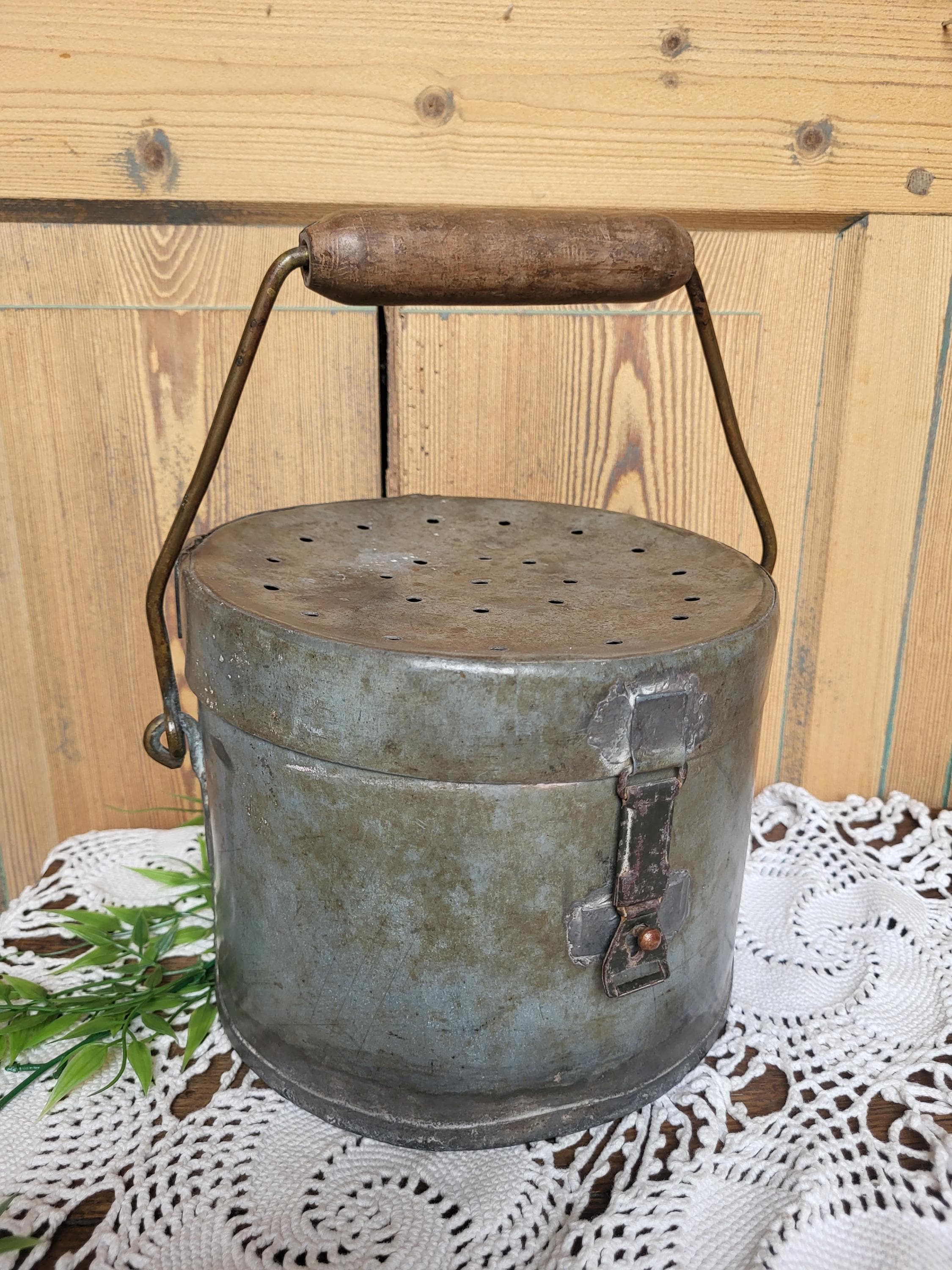 Ancienne Boîte De Pêche Pour Hameçons, Eau Douce, Vintage