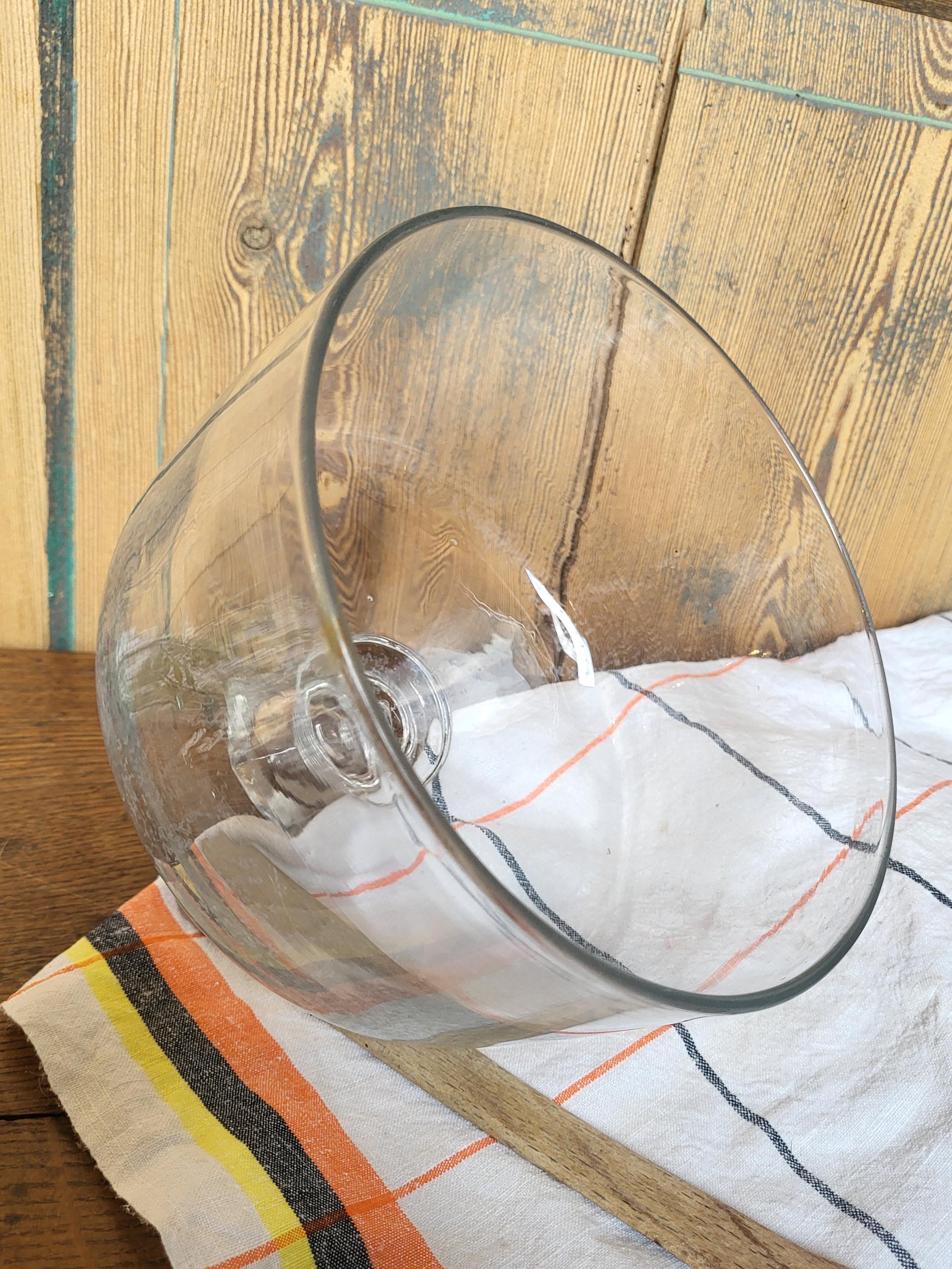 Ancienne Cloche à Fromage, Beurre, en verre gravé dépoli style Louis