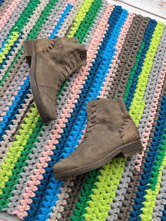 Vintage Brown Leather Ankle Boots Women Distressed Leather Booties Low Heel Boho Y2K