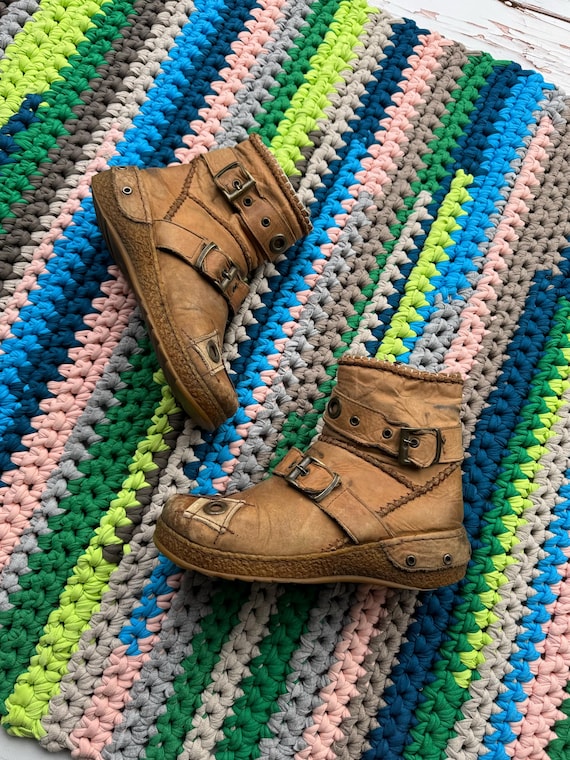 Vintage Tan Leather Buckle Ankle Boots Distressed Biker Boots Boho Grunge Shoes Y2K
