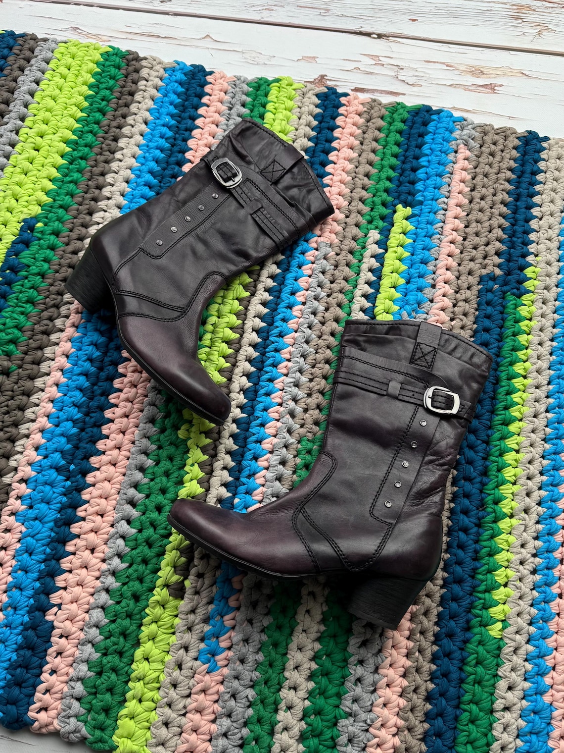 Vintage Brown Purple Leather Ankle Boots Buckle Biker Boots Low Heel Moto Booties Y2K, foto 1 di 5