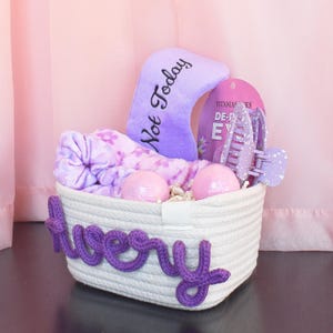 Personalized Spa Basket Gift Set Teen Relaxation Basket Self Care Package Shower Accessories Teen Birthday Present Wellness Package Home Spa