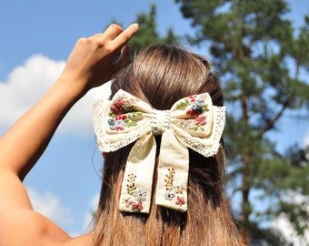 Embroidered Bow / Hair Handmade Bow With Embroidery / Girl Gift / Headband Gift / Hair Bow / Vintage Hair Accessory/ Embroidered accessory