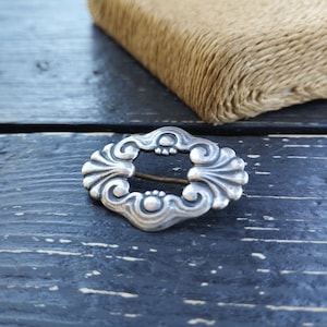 Antique E.Hoye 1900-1920s silver brooch. Sterling silver 830s brooch. Norway designer Emil Høye. Emil Hoye jewelry.