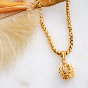 Goldene Kronen-Halskette, mit Gold gefüllte Halskette, Kronen-Halskette, Kronen-Anhänger, goldene Kronen-Anhänger, Tiara-Halskette, goldene Halskette, Weihnachtsgeschenke