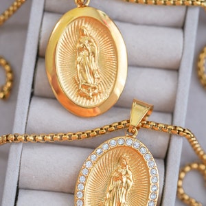 Gold Necklace, Cross Necklace, Gold Mary Necklace, Gold Cross Necklace, Virgin Mary Necklace, Layered Necklace, Gold Cross Necklace Men