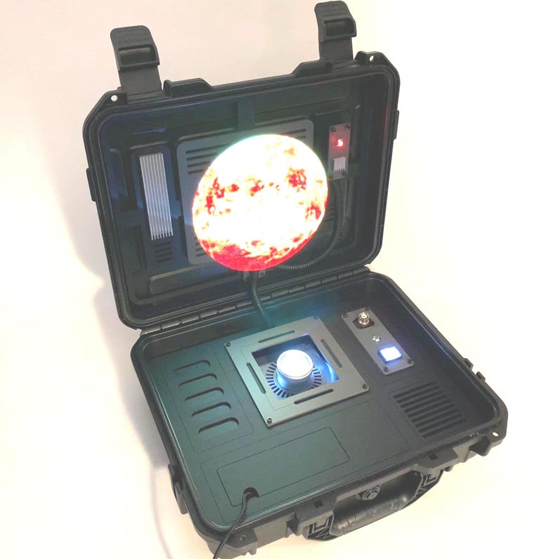 Portable Holo Projector Case - 3D Holographic Fan - Star Wars Inspired ...