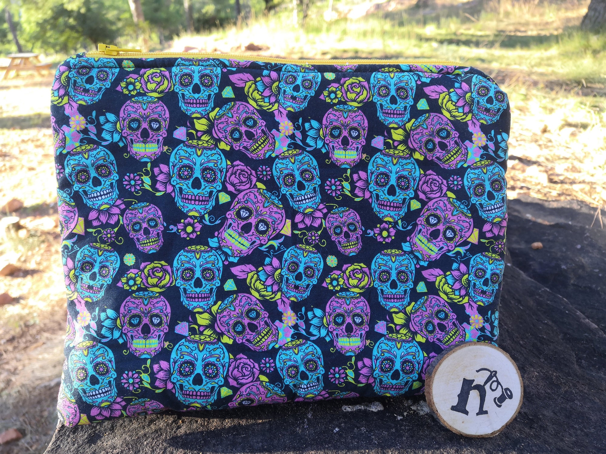 Discover Bolsa Con Cremallera Calaveras