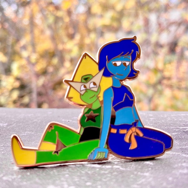 Steven Universe Lapidot Enamel Pin Lapis and Peridot