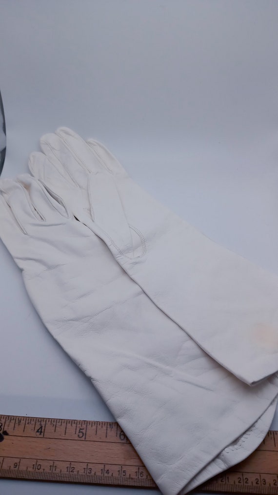Vintage White Kid Leather Gloves, Ewings, Madill O