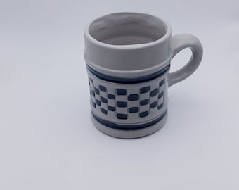 Blue Salt Glaze, Checkered, Williamsburg Approved Souvenir, Mug