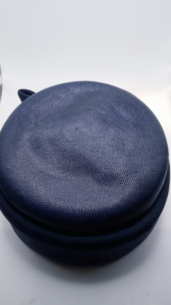 Mid Century Ladies Pillbox Hat, Navy Blue Weave w… - image 4