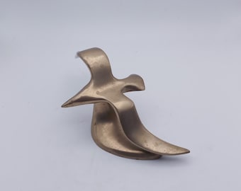 Brass Seagull Figurine, Small Table Top Trinket, 1970s