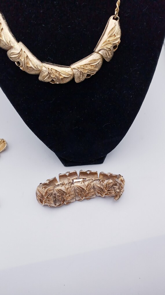 Sarah Coventry Golden Brocade Jewelry Set, 1961, … - image 8