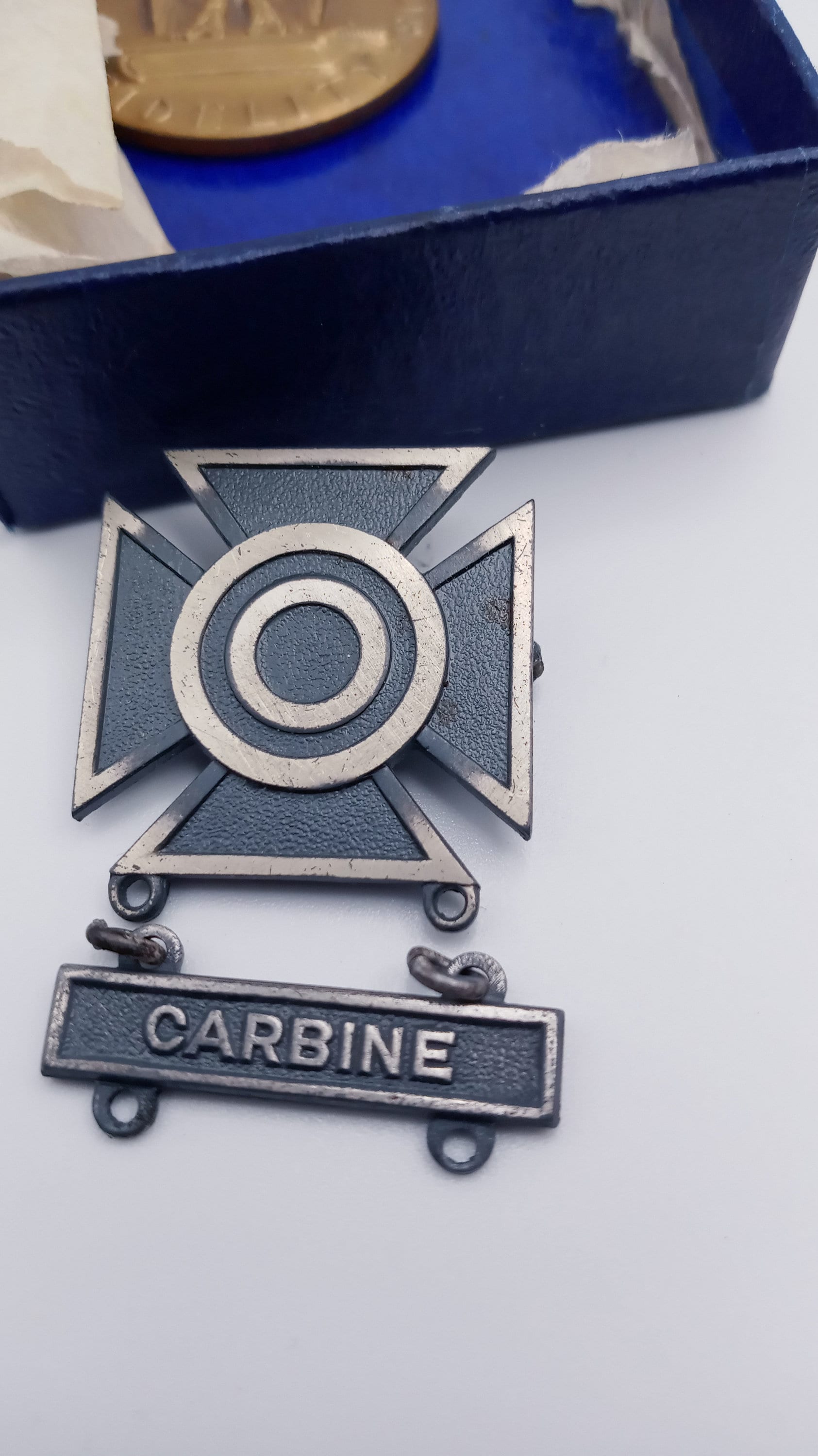 Army Sharpshooter Weapons Qualifications Badge With Carbine Army Sharpshooter Weapons Qualifications Badge With Carbine