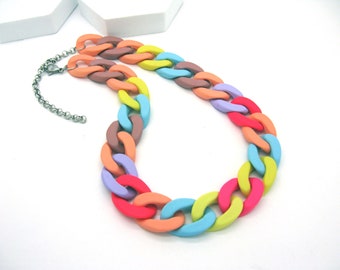 Pastel colorful huge plastic curb chain, statement link chain, oversized, super chunky chunky knit chain, thick acrylic chain