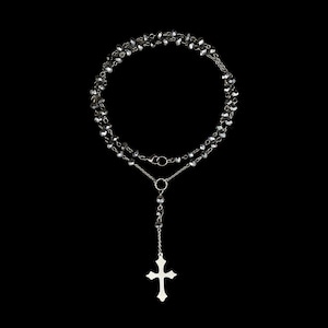 c𝔢𝔯𝔢𝔪𝔬𝔫𝔶༻ silver metallic glass bead gothic necklace stainless steel cross rosary / gothic choker / goth grunge y2k punk emo fairy