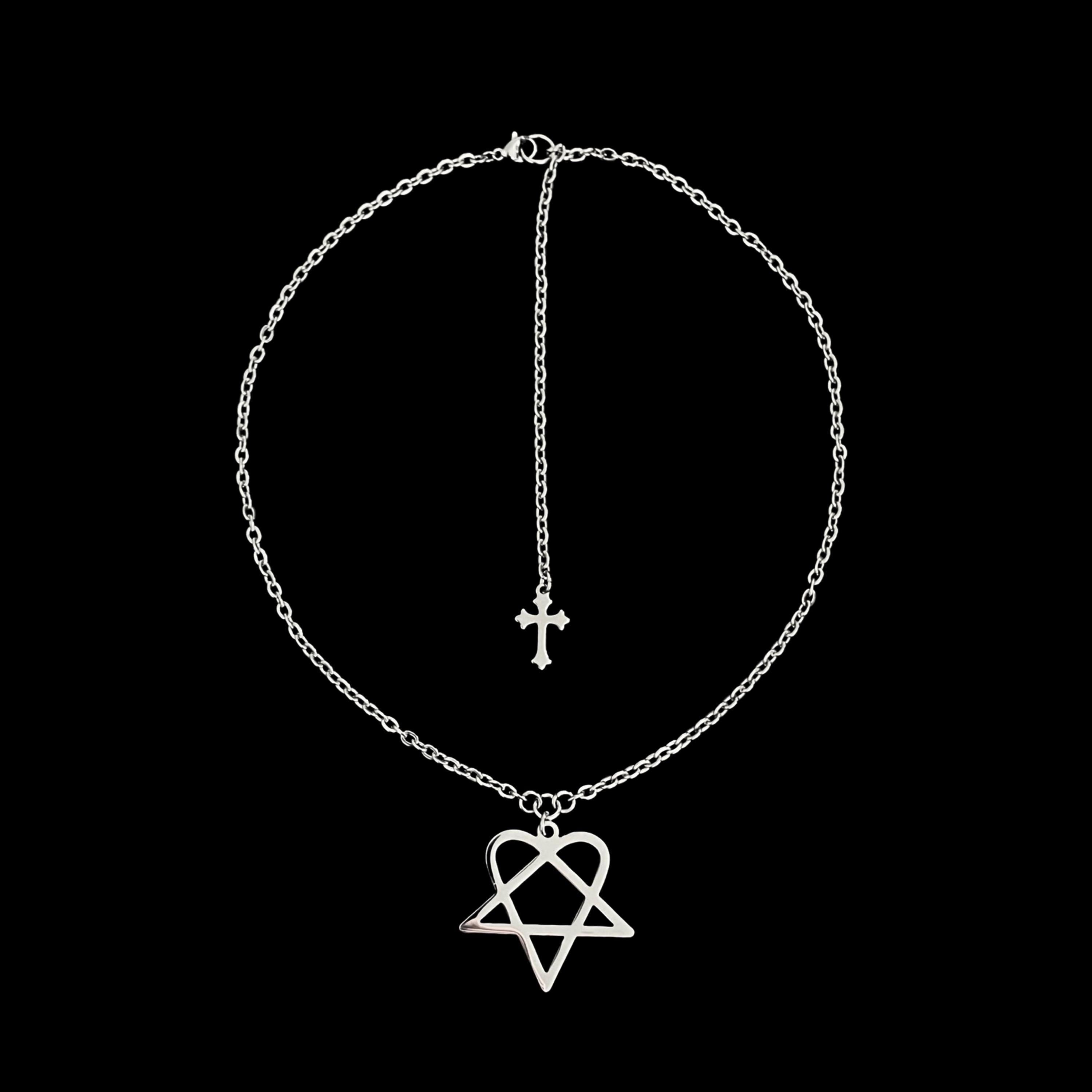 2000s Gothic Cross Necklace - Etsy