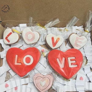 The Valentines Cookies Box- Valentines Day- Valentines Day Biscuits- Valentines Gift Ideas