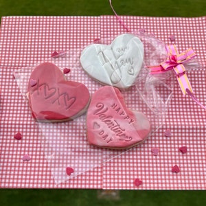 Valentines Cookies Box- Valentines Day- Valentines Day Biscuits- Valentines Gift Ideas- Heart Cookies