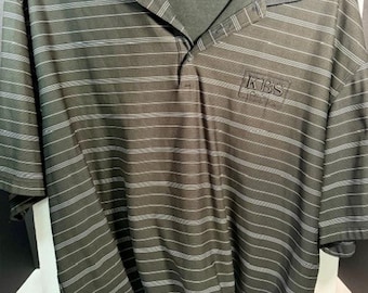 Polo Nike Golf XL con logotipo KBS, negro y blanco