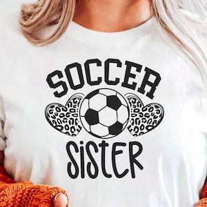 Soccer soeur Svg Png, coeur football léopard Svg, coeur léopard Svg, fan soeur, soeur football chemise Svg, soeur ballon de football Svg